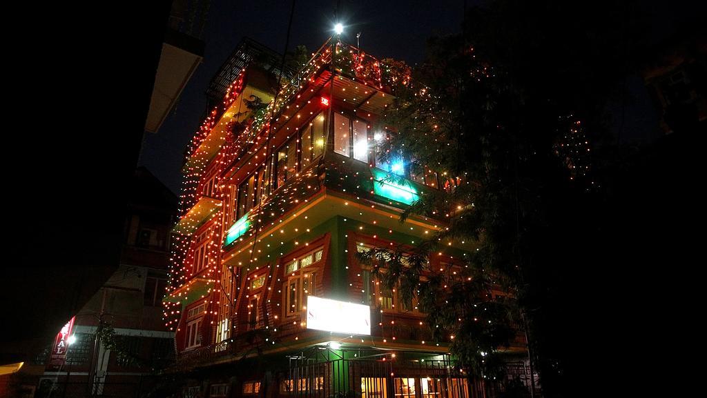 Shangrila Boutique Hotel Katmandu Zewnętrze zdjęcie