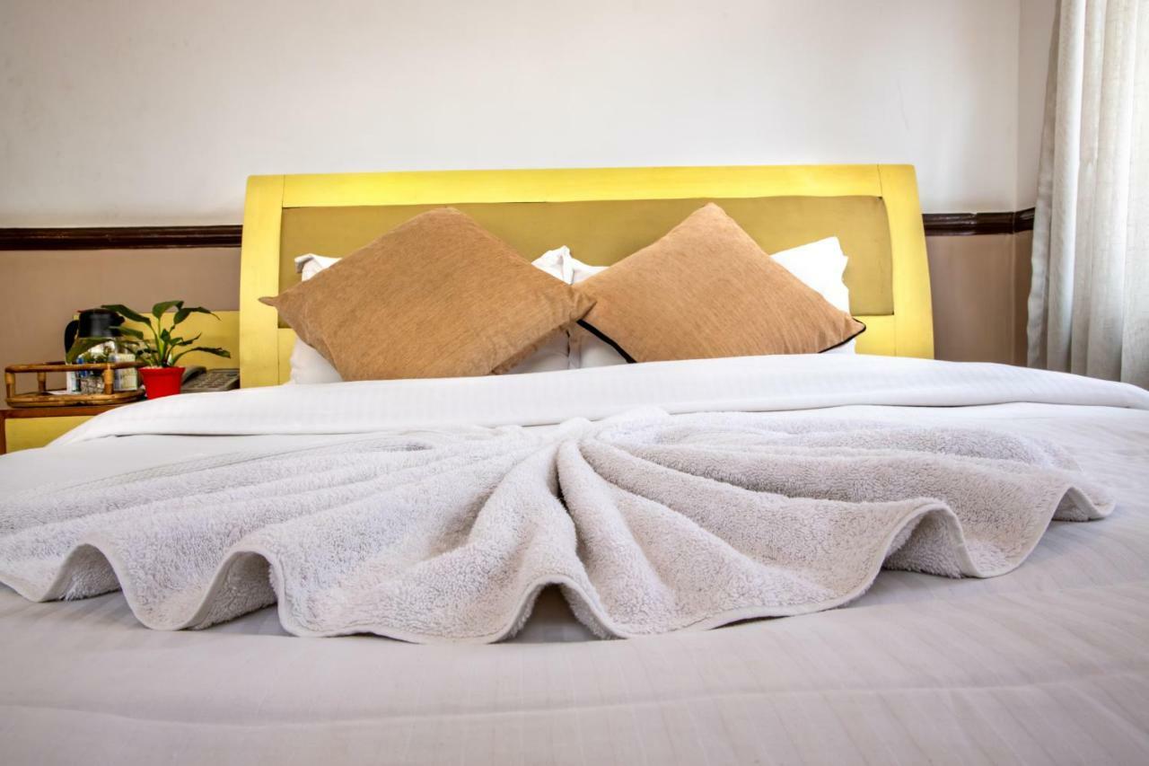 Shangrila Boutique Hotel Katmandu Zewnętrze zdjęcie