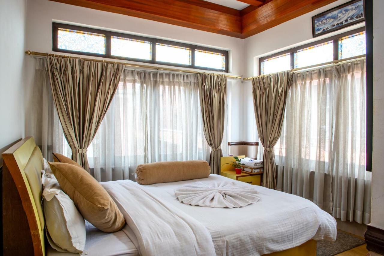 Shangrila Boutique Hotel Katmandu Zewnętrze zdjęcie